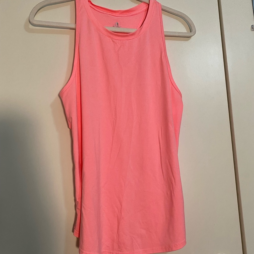 Athletic Tank Tops | Size S